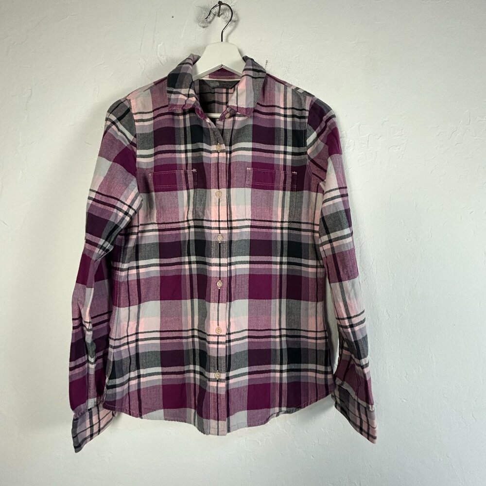 The North Face Womens Plaid Flannel Button Up Shirt Medium Long Sleeve Plum NWOT